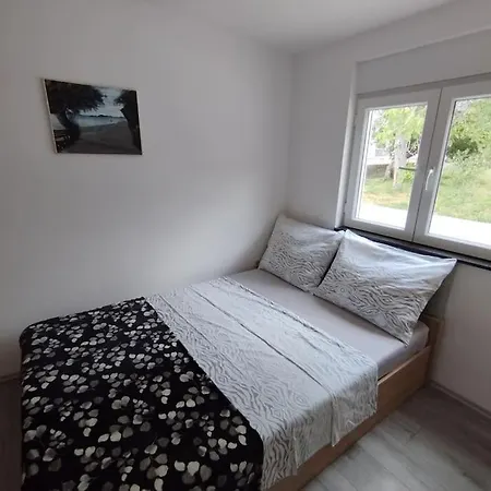 Apartment Marija Zlarin